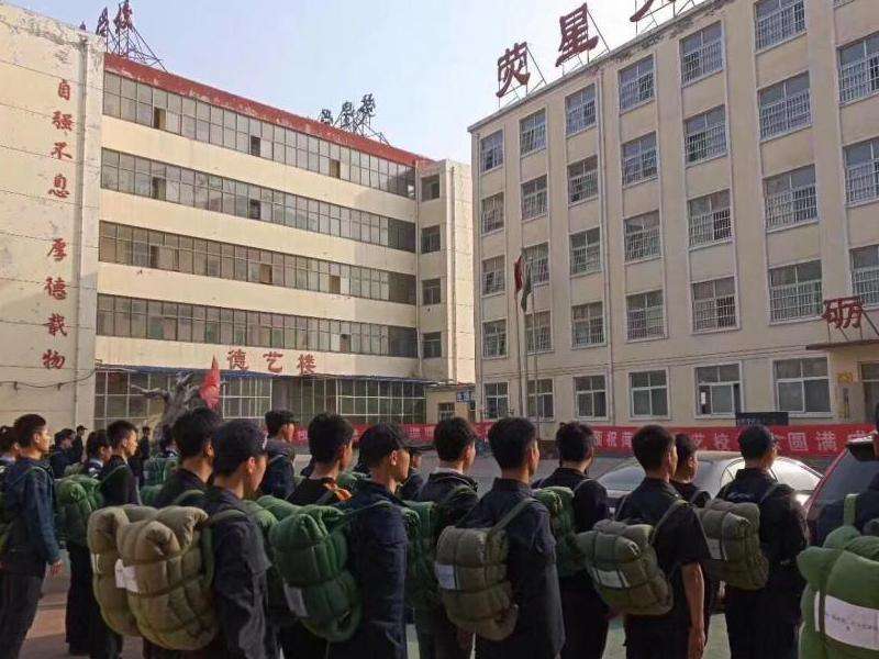 《新开网通传奇私服发布攻略：玩转游戏世界，尽享乐趣！》